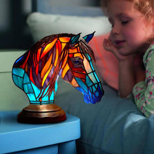 Afbeelding in Gallery-weergave laden, LichtPaard - handgemaakte lamp die harten laat stralen
